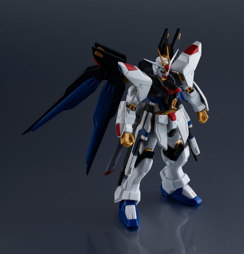 Tamashii Nations Gundam ZGMF-X20A Strike Freedom Gundam Renewal Gundam Universe (Pre-Order)